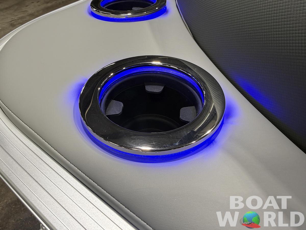 2026 Tahoe Pontoons LTZ 2385 Quad Lounge Tritoon