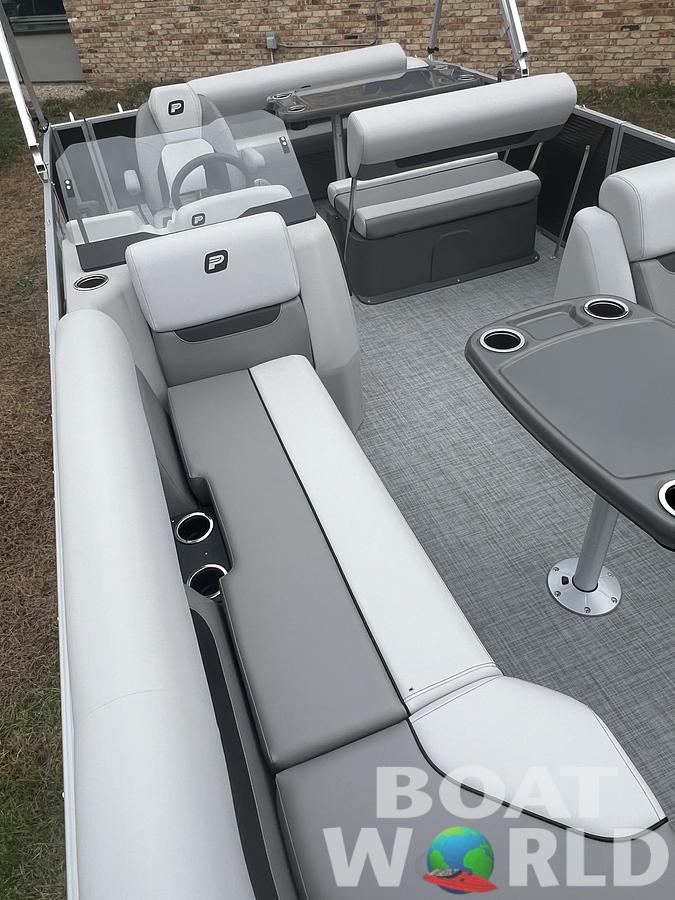 2026 Princecraft Vectra 23 RL Dinette Swingback Pontoon
