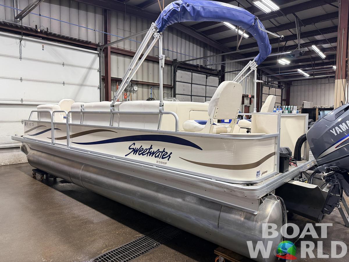 Used 2006 Sweetwater 2386 F Pontoon & 90HP Yamaha 4-Stroke EFI - $15,995