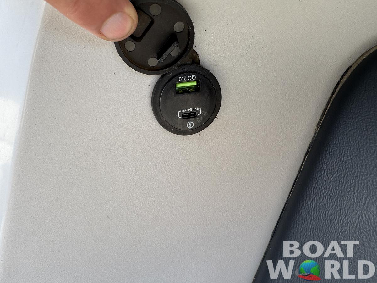 Used 2023 Avalon LSZ 2385 QL Tritoon Pontoon