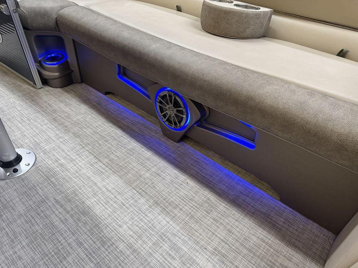 Used 2019 Tahoe Pontoons Cascade 2385 Cruise Pontoon