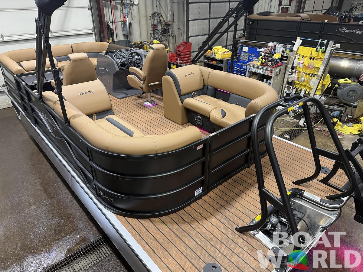 2027 Bentley Legacy 220 Navigator Quad Lounge Pontoon $43995