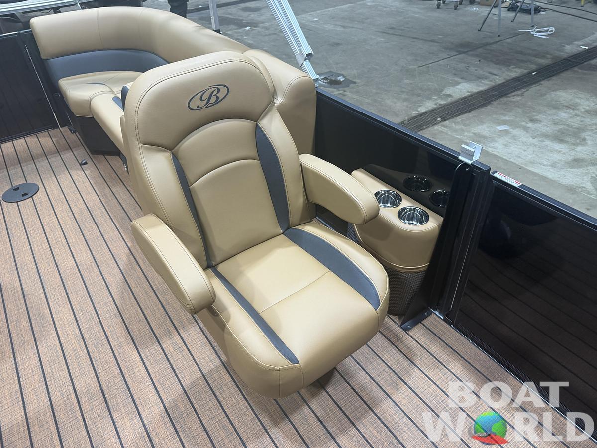 2026 Bentley Legacy 220 Navigator Quad Lounge Pontoon $36995