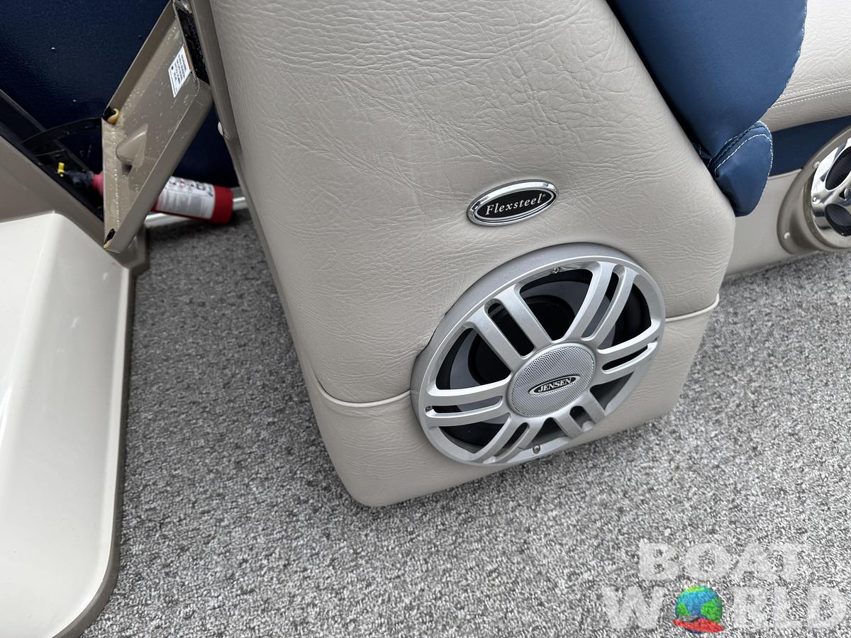 Used 2013 Premier 250 Intrigue Pontoon with 140HP Suzuki Fourstroke EFI