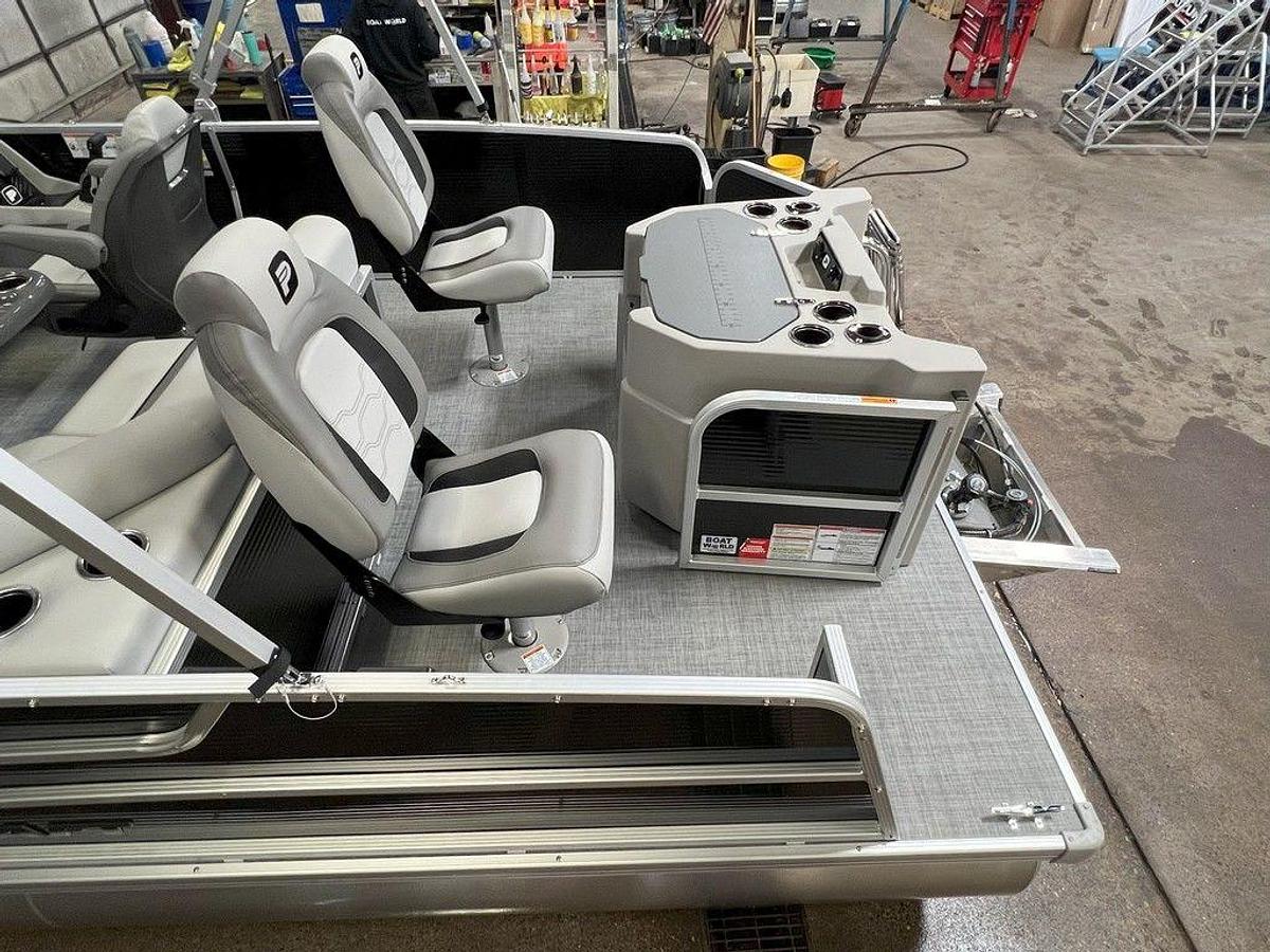 2025 Princecraft 21 Sportfisher 2RS Pontoon & Mercury 4-Stroke EFI