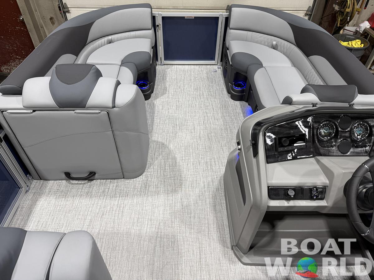 2026 Tahoe Pontoons LTZ 2385 Swingback (VRB) Tritoon