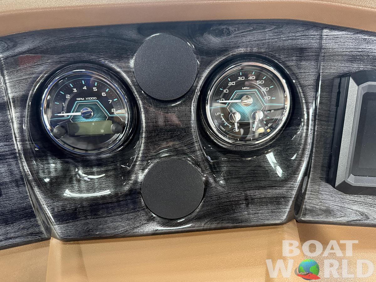 2026 Tahoe Pontoons LTZ 2385 Swingback (VRB) Tritoon 