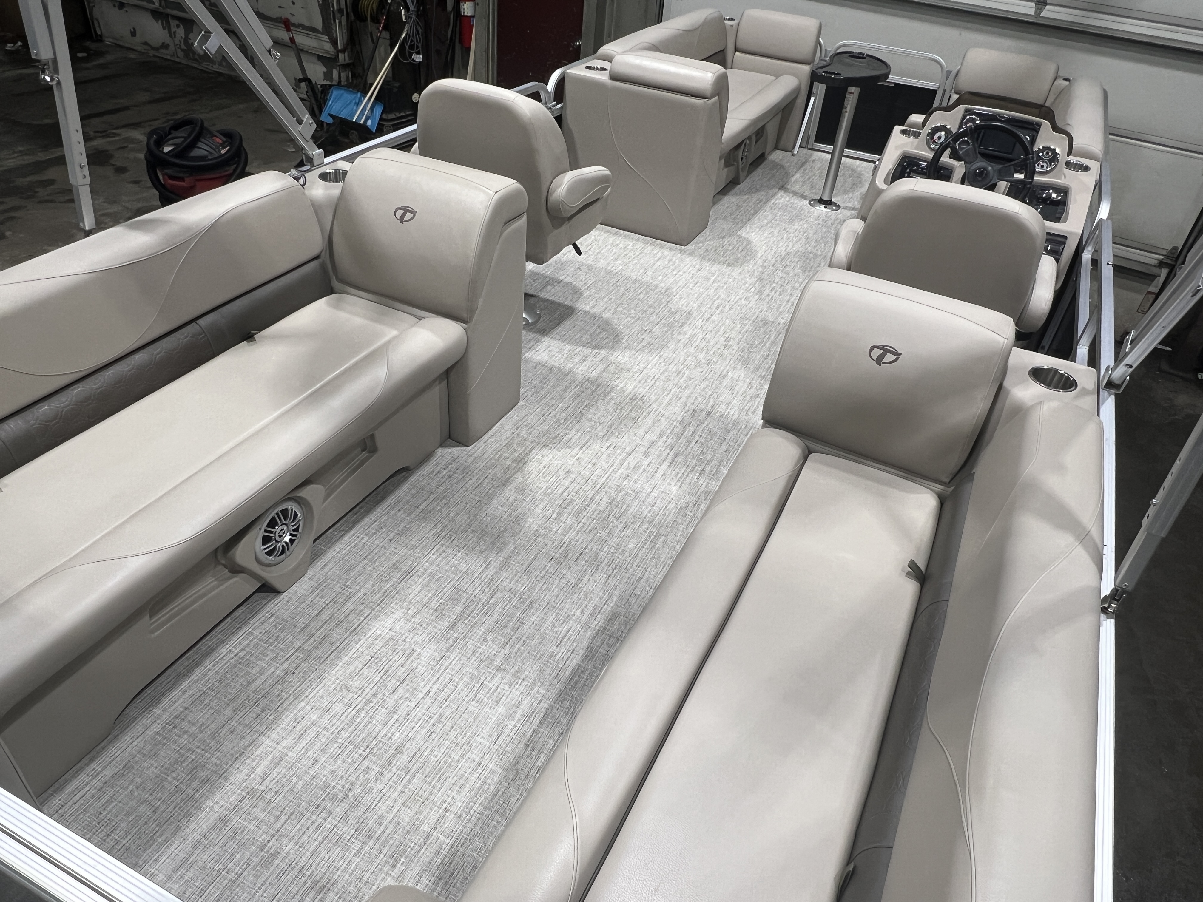 Used 2020 Tahoe Pontoons 2280 Quad Lounge