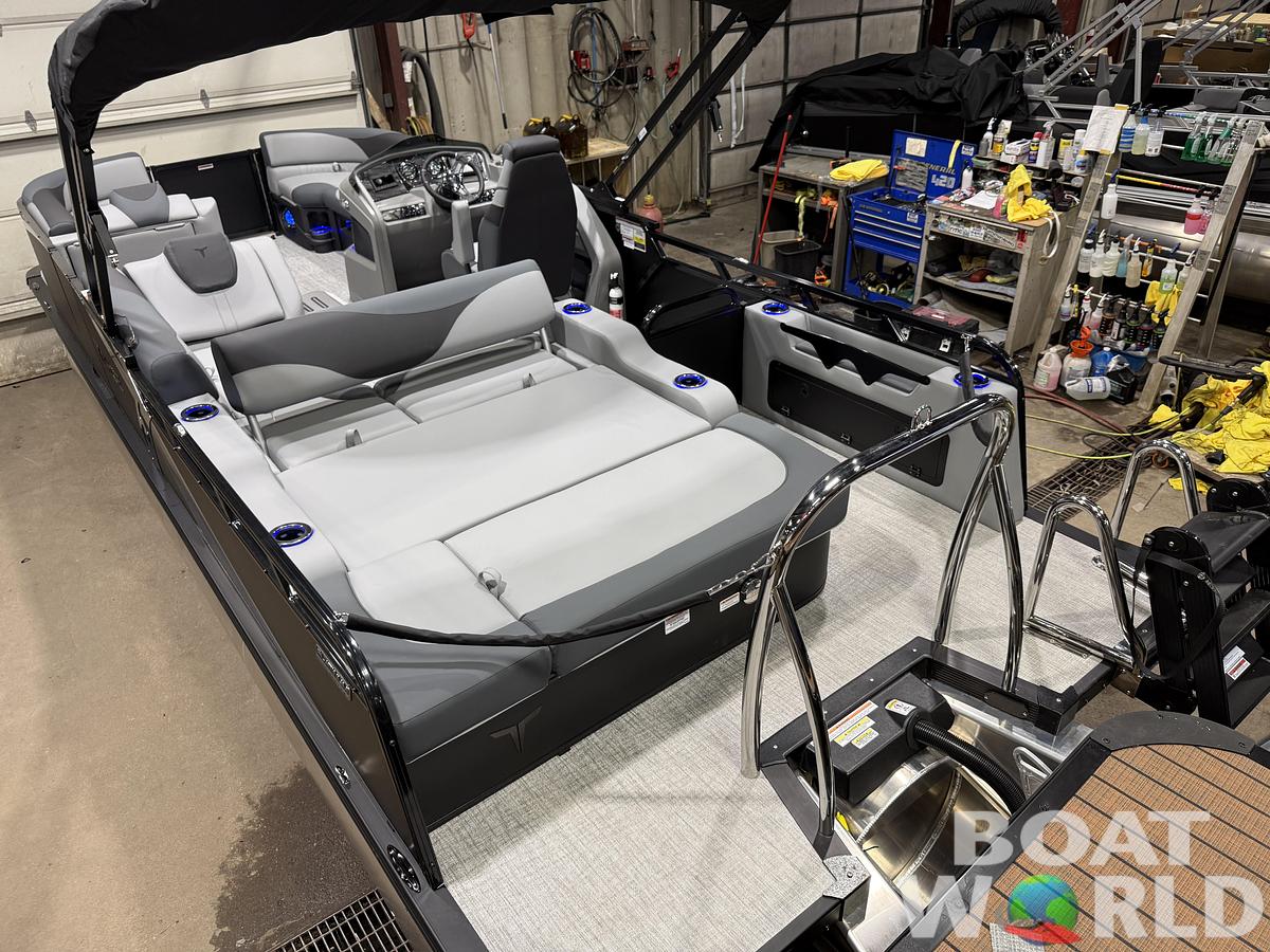 2026 Tahoe LTZ 300HP VRB 2385 Swingback Tritoon $68,995