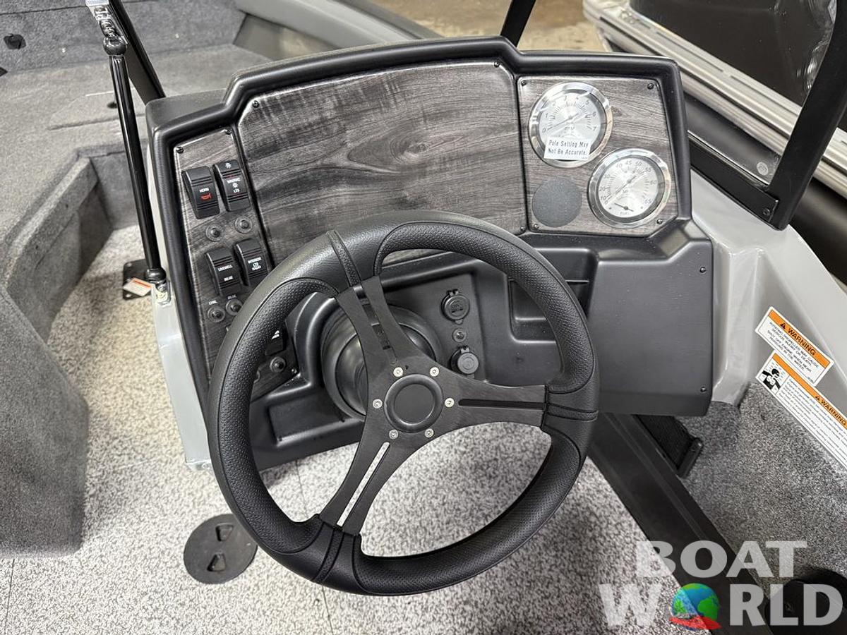 2025 MirroCraft Holiday 168 & Honda 90HP 4-Stroke EFI