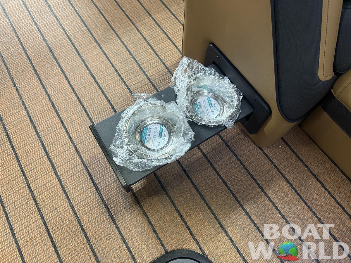 2026 Bentley Pontoons Elite 253 Admiral Quad Lounge Tritoon & 4-Stroke EFI