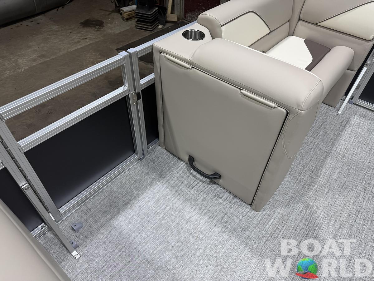 2026 Tahoe Sport Fish & Cruise 23E80 Pontoon $33995