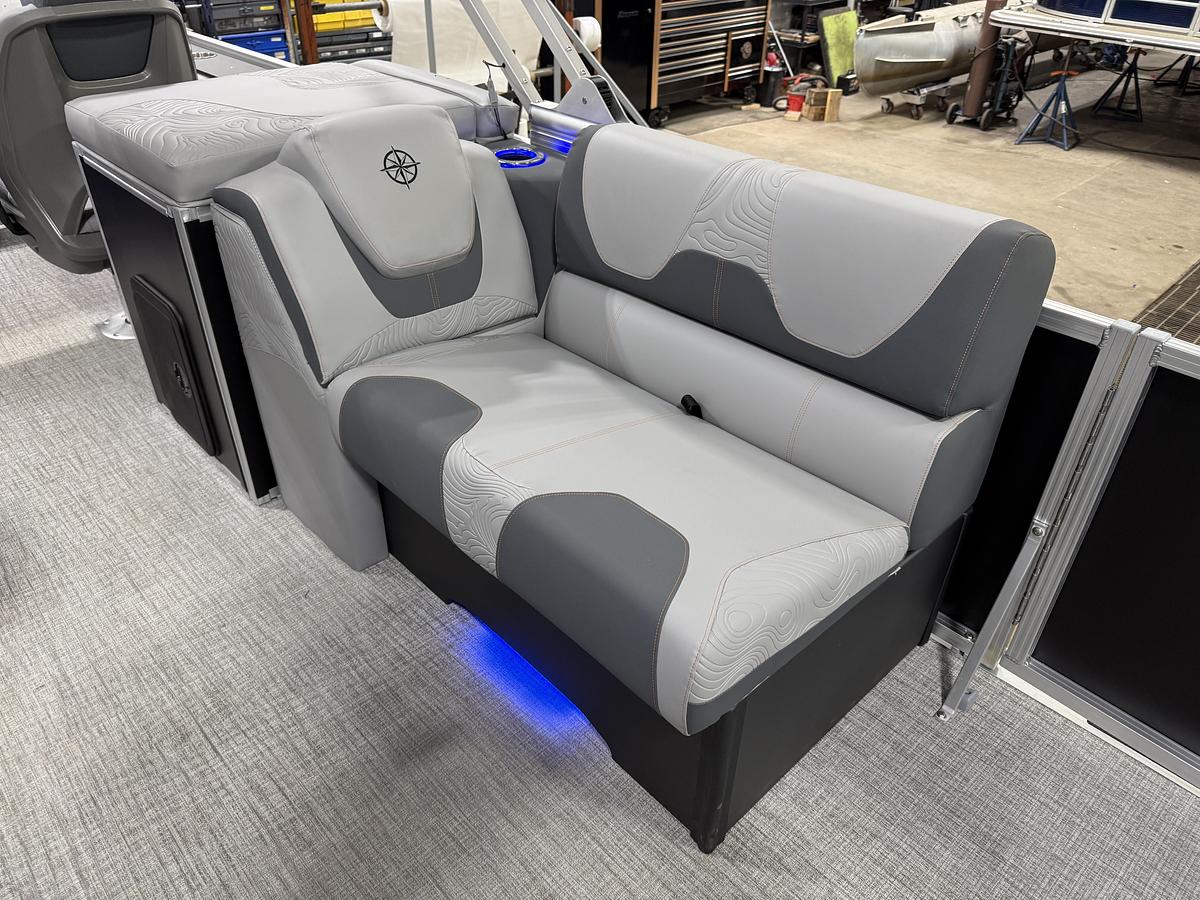 2025 Tahoe Pontoons GEOfish 2385 Rear Fish Tritoon & Honda 4-Stroke EFI