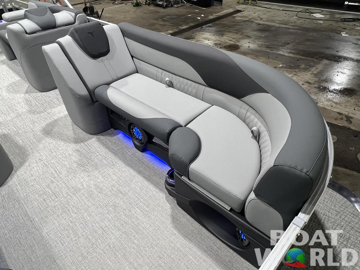 2026 Tahoe Pontoons LTZ 2385 Elite Cruise Tritoon 