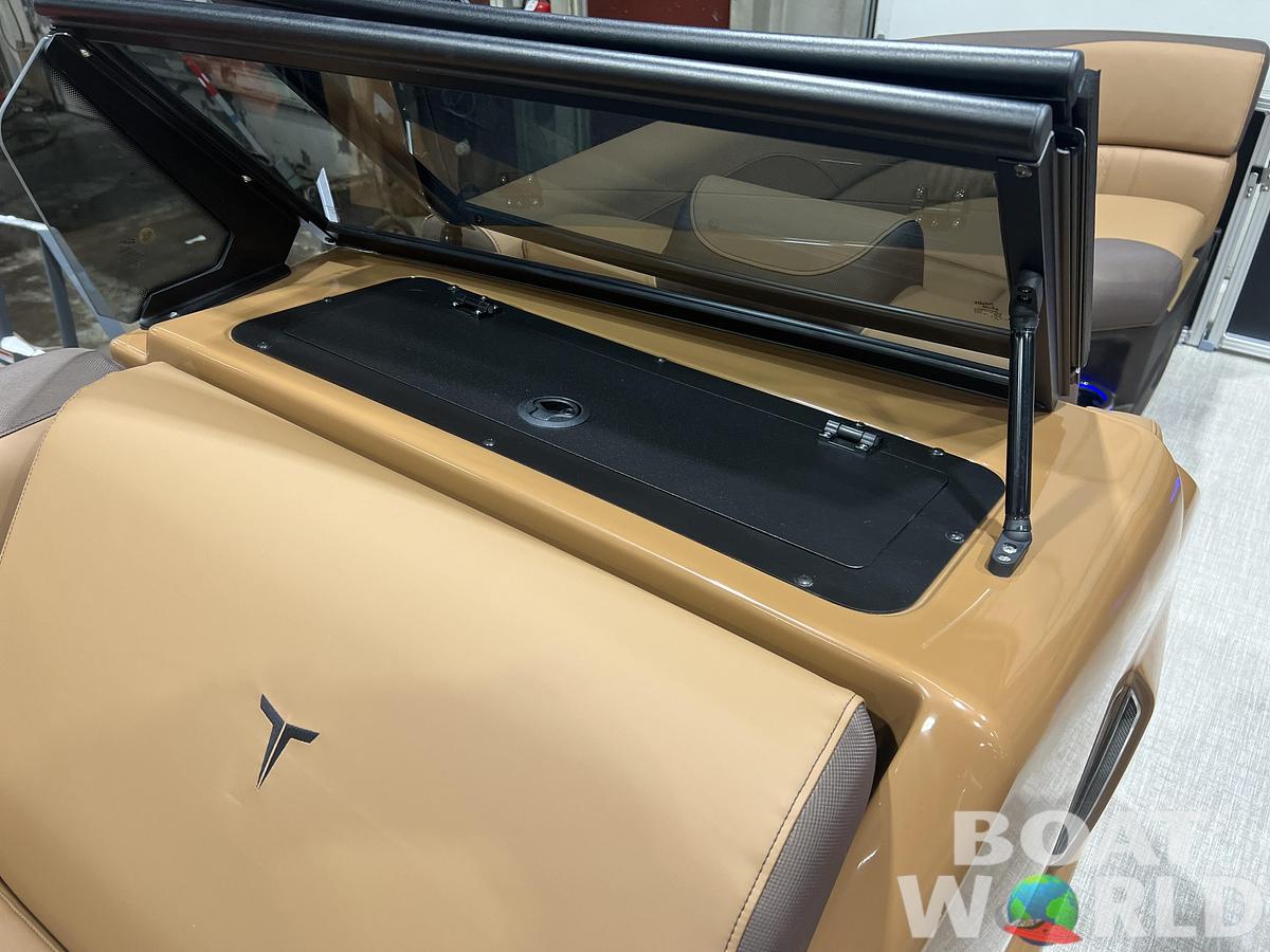 2026 Tahoe Pontoons LTZ 2385 Swingback (VRB) Windshield Tritoon