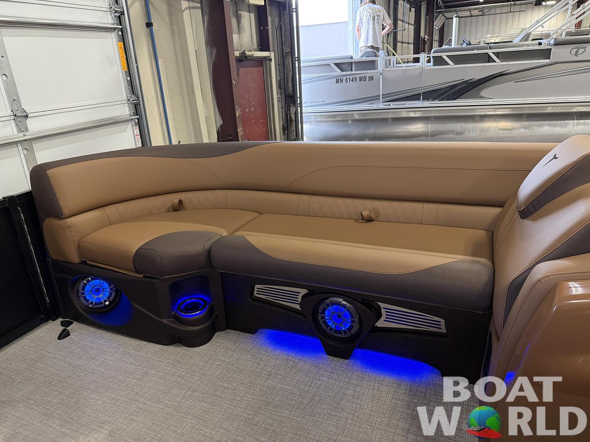 2026 Tahoe LTZ 300HP Elite Windshield 2385 Tritoon $69995