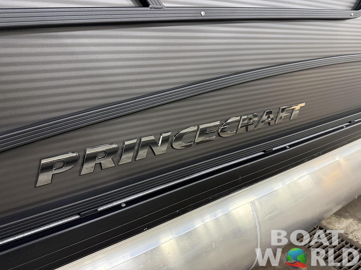 2026 Princecraft Vectra 23 RL Dinette Swingback Pontoon