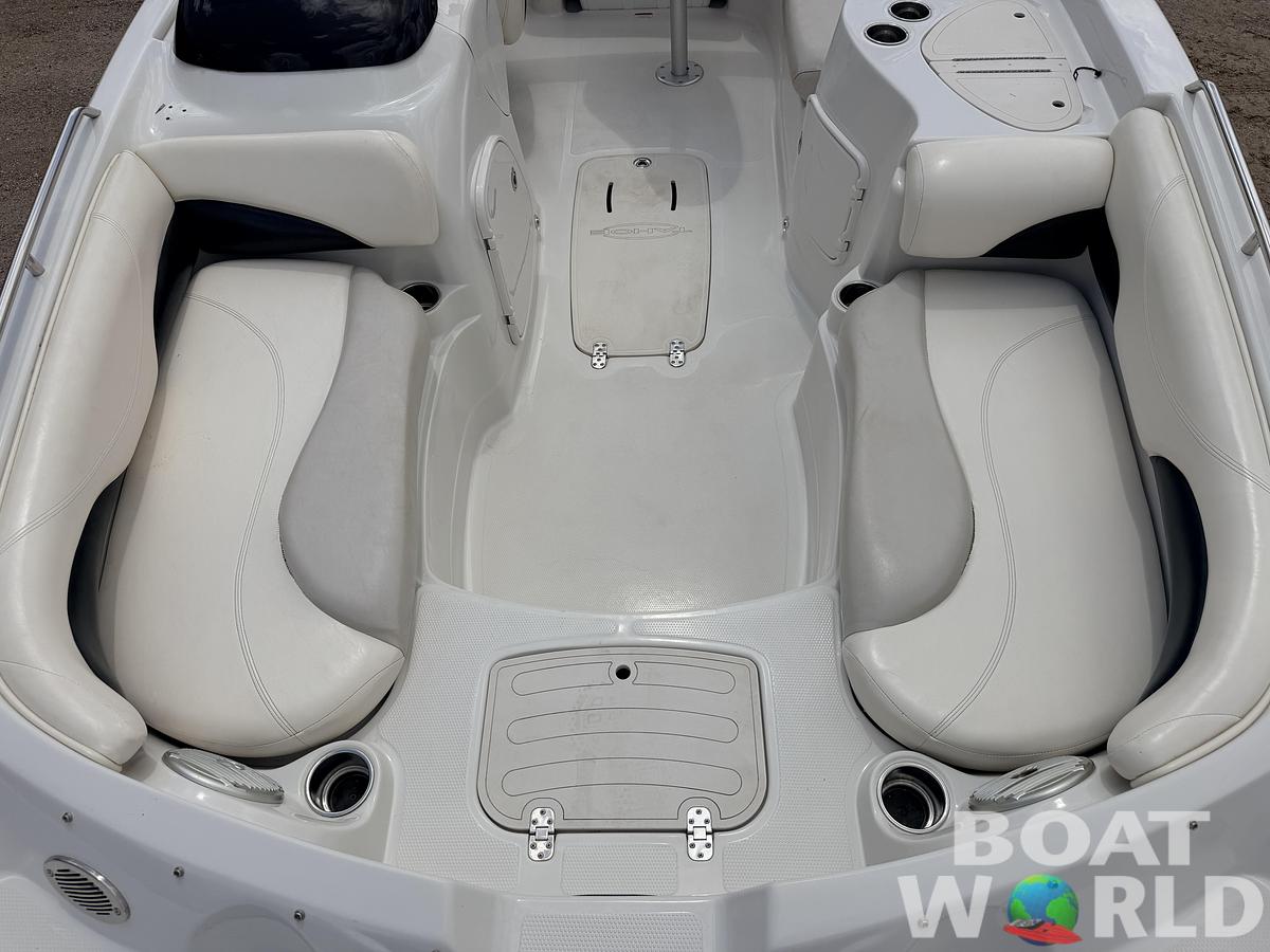 Used 2011 Tahoe 215 Xi Deck Boat & 220HP Mercruiser V8 -$17,995