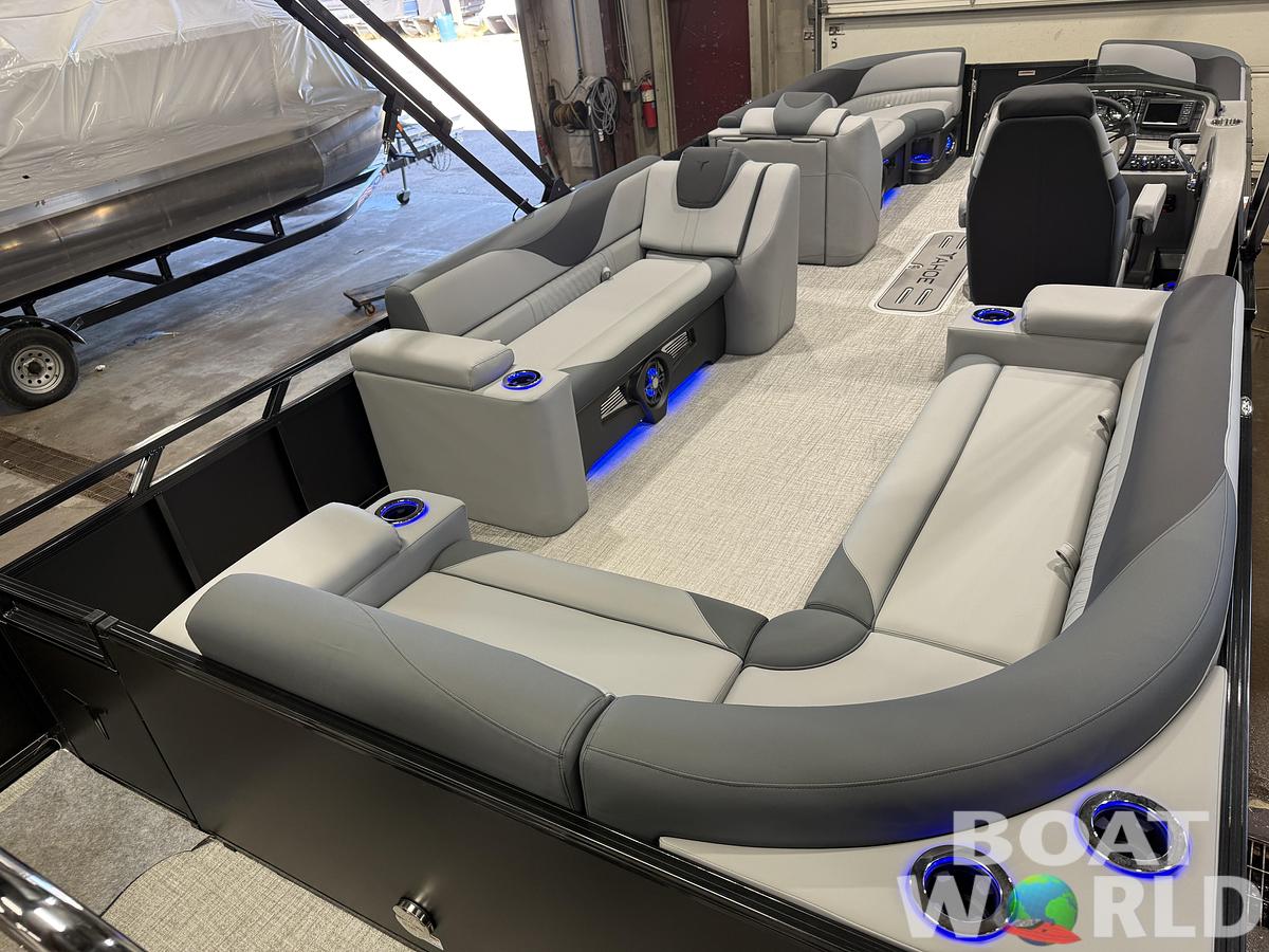 2027 Tahoe LTZ 2585 Elite Cruise Tritoon 300HP $69995