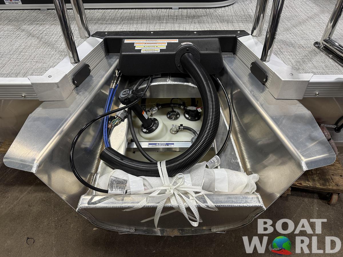 2026 Tahoe Pontoons LTZ 2385 Swingback (VRB) Tritoon 