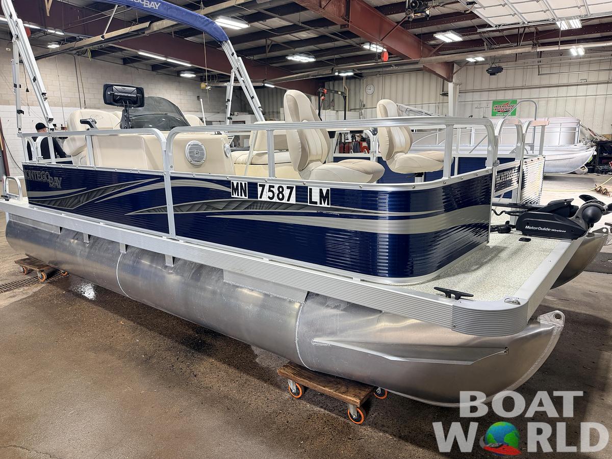 Used 2017 Montego Bay 8518 4-PT & 40HP Honda 4Stroke -$18,995