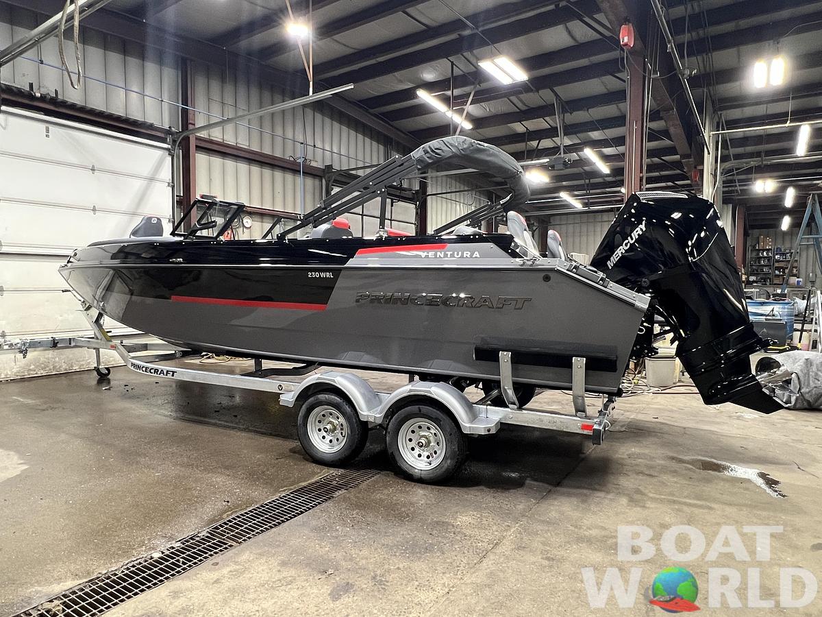 2026 Princecraft Ventura 230 WRL Swingback Deckboat