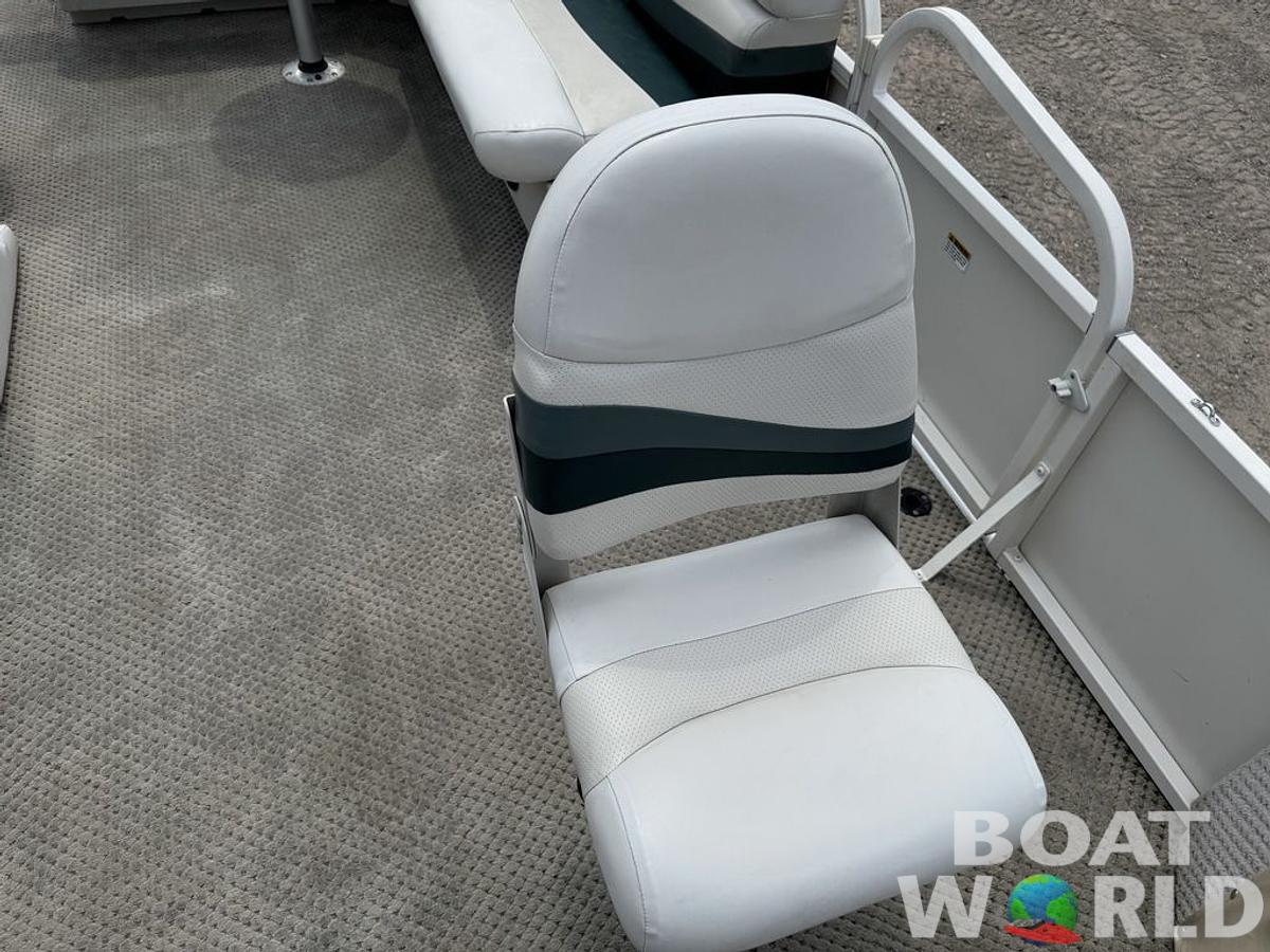 Used 2006 Starcraft Limited 200 4-PT Pontoon