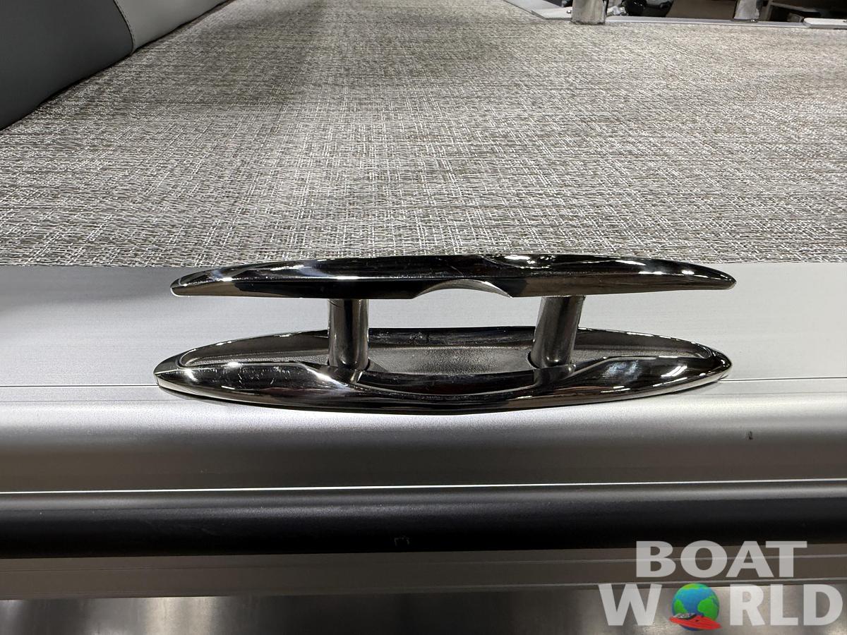 2026 Tahoe Pontoons LTZ 1985 Cruise Rear Bench (CRB) 