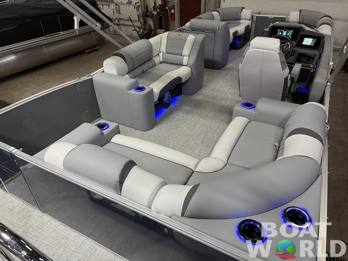 2025 Tahoe Pontoons Cascade 2385 Elite Cruise Tritoon & Honda 4-Stroke EFI