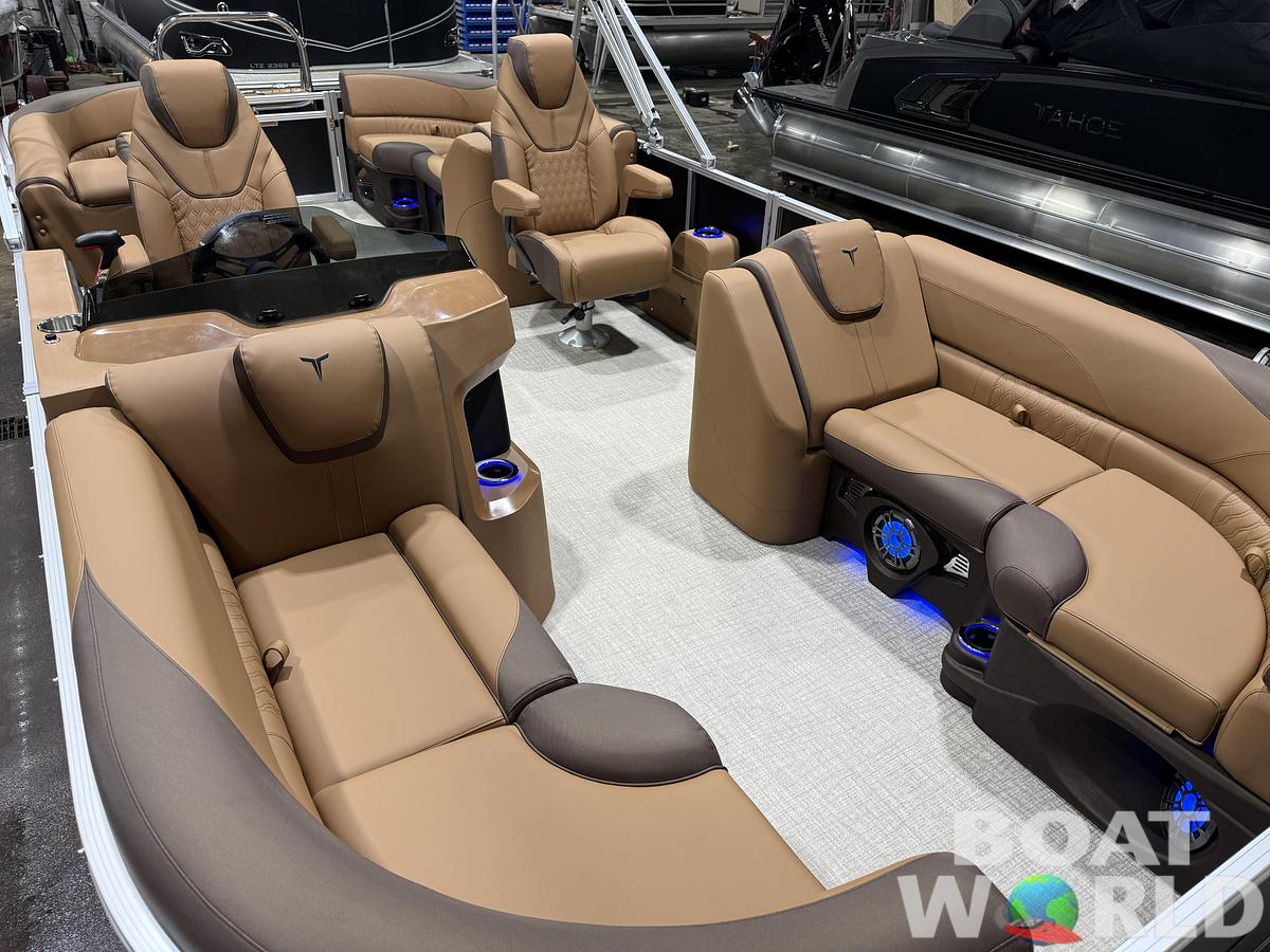 2026 Tahoe Pontoons LTZ 2385 Quad Lounge Tritoon
