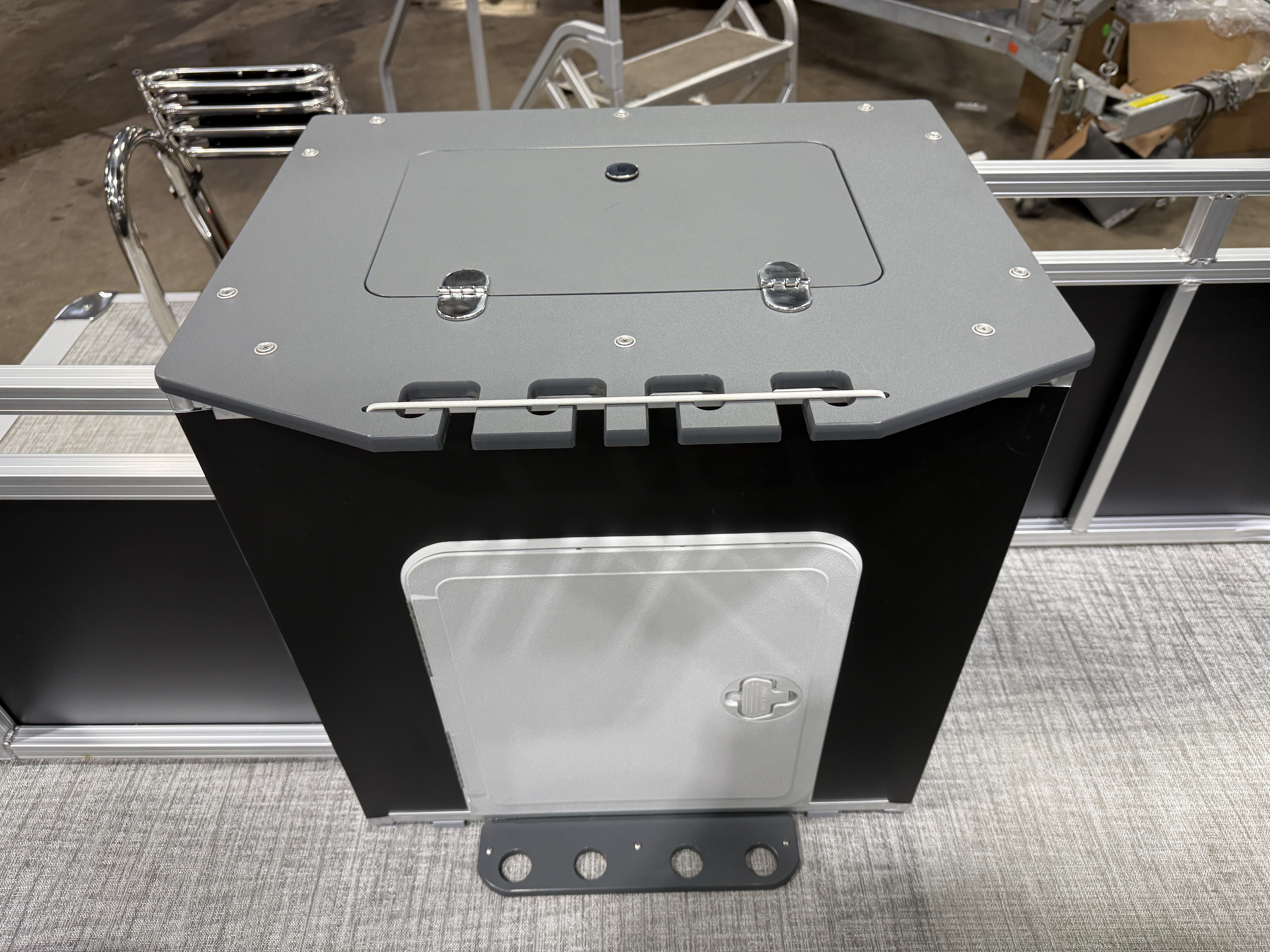 2026 Tahoe Pontoons Sport 23E80 Fish & Cruise Pontoon