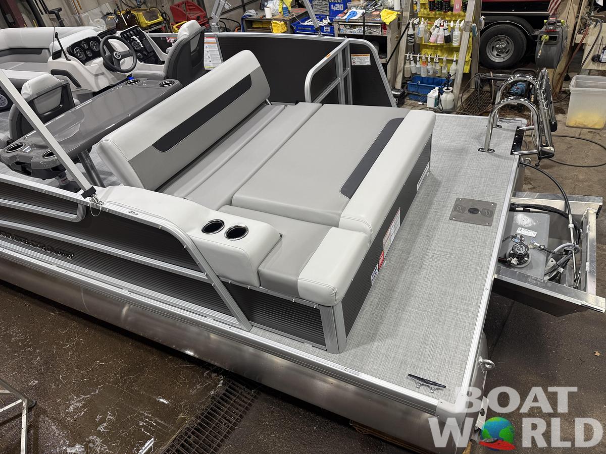 2026 Princecraft Vectra 23 RL SS Swingback Pontoon