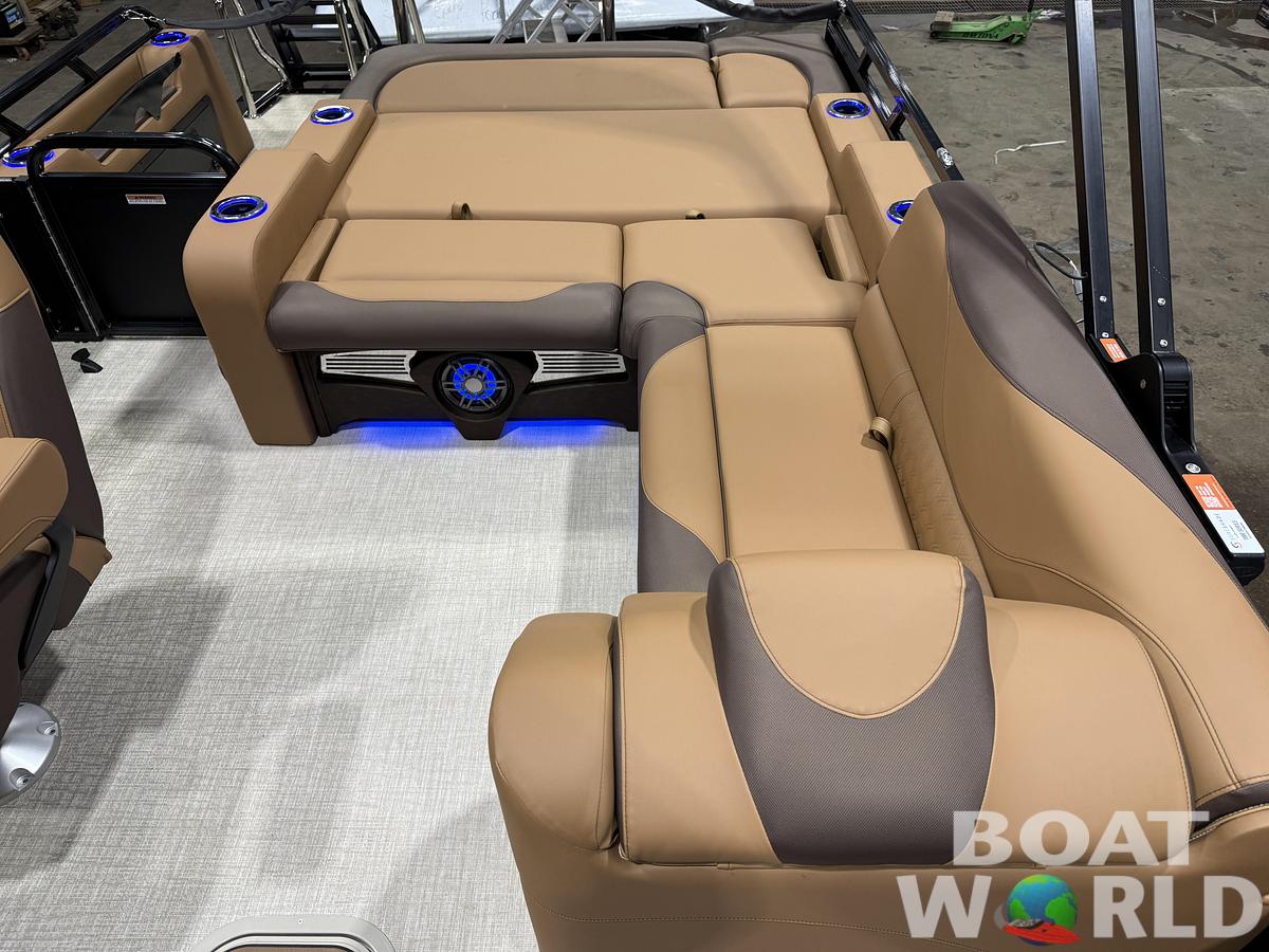 2027 Tahoe LTZ 300HP VRB Windshield Swingback $69995