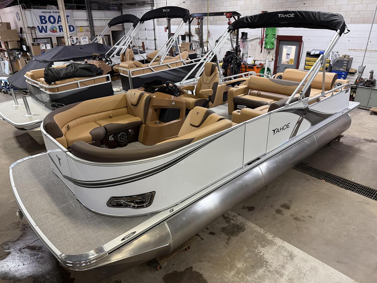 2025 Tahoe Pontoons LTZ 2385 Swingback (VRL) & Honda 4-Stroke EFI