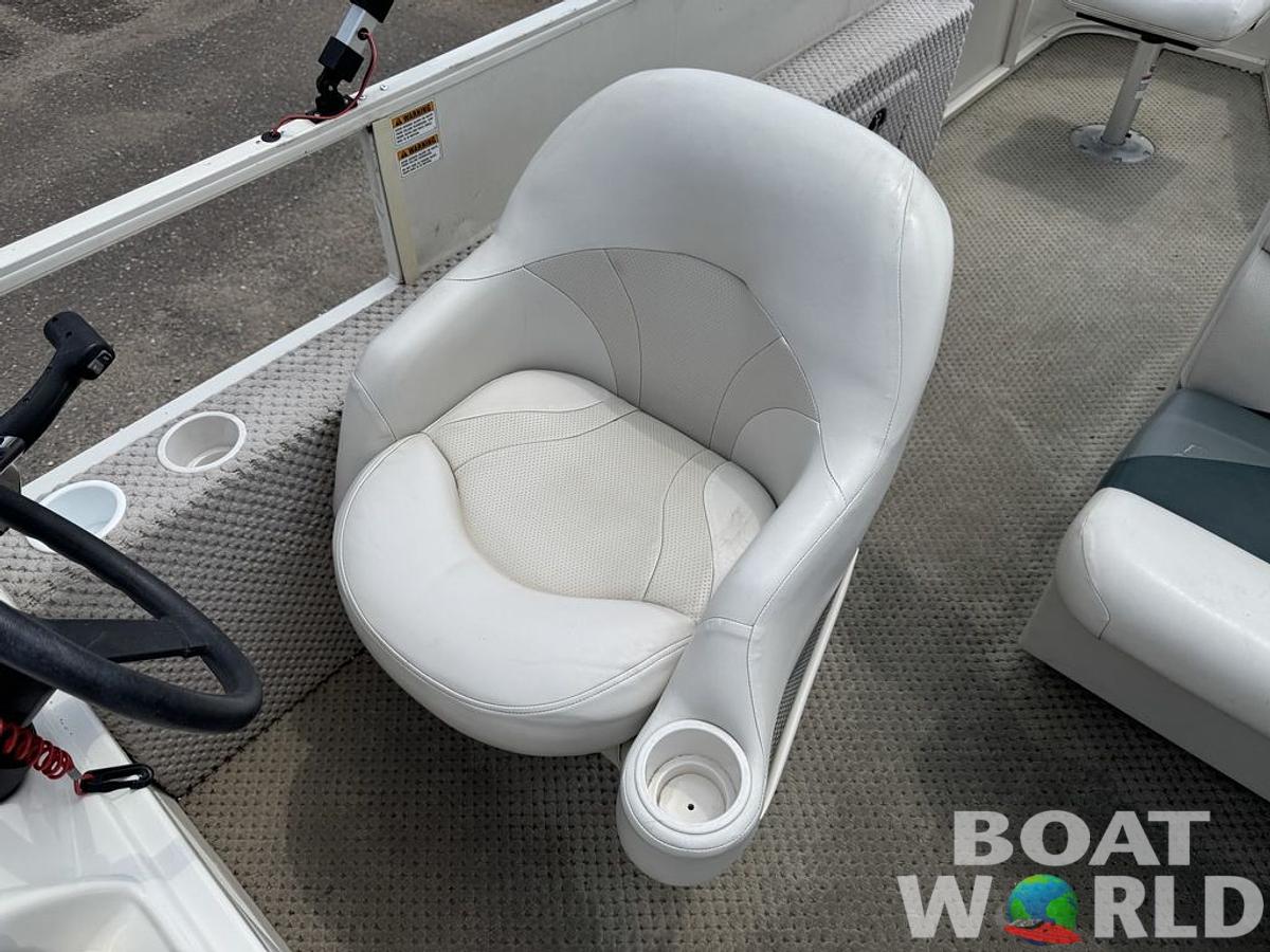 Used 2006 Starcraft Limited 200 4-PT Pontoon