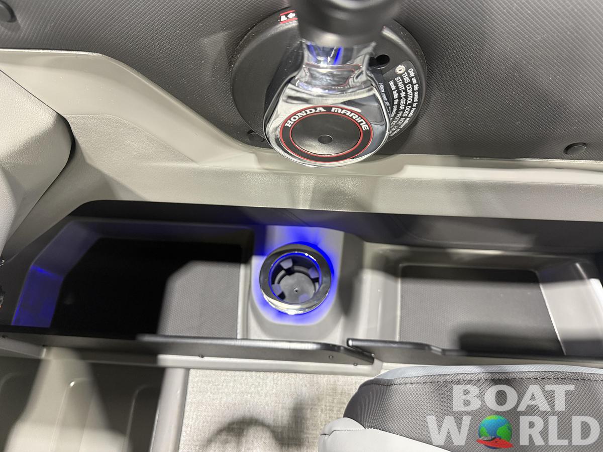 2026 Tahoe Pontoons LTZ 2385 Swingback (VRB) Tritoon 