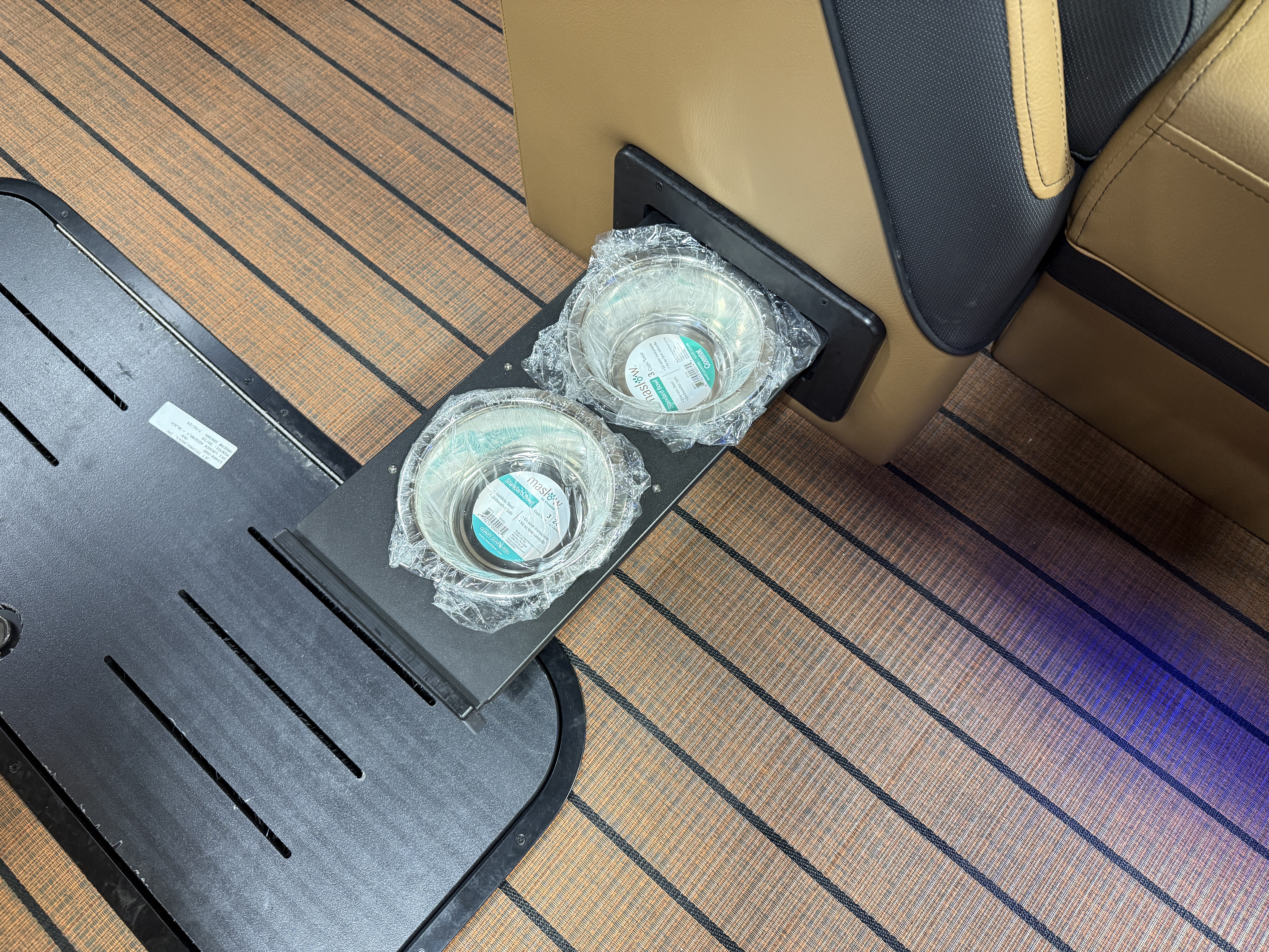 2026 Bentley Pontoons Elite 223 Admiral Quad Lounge Tritoon