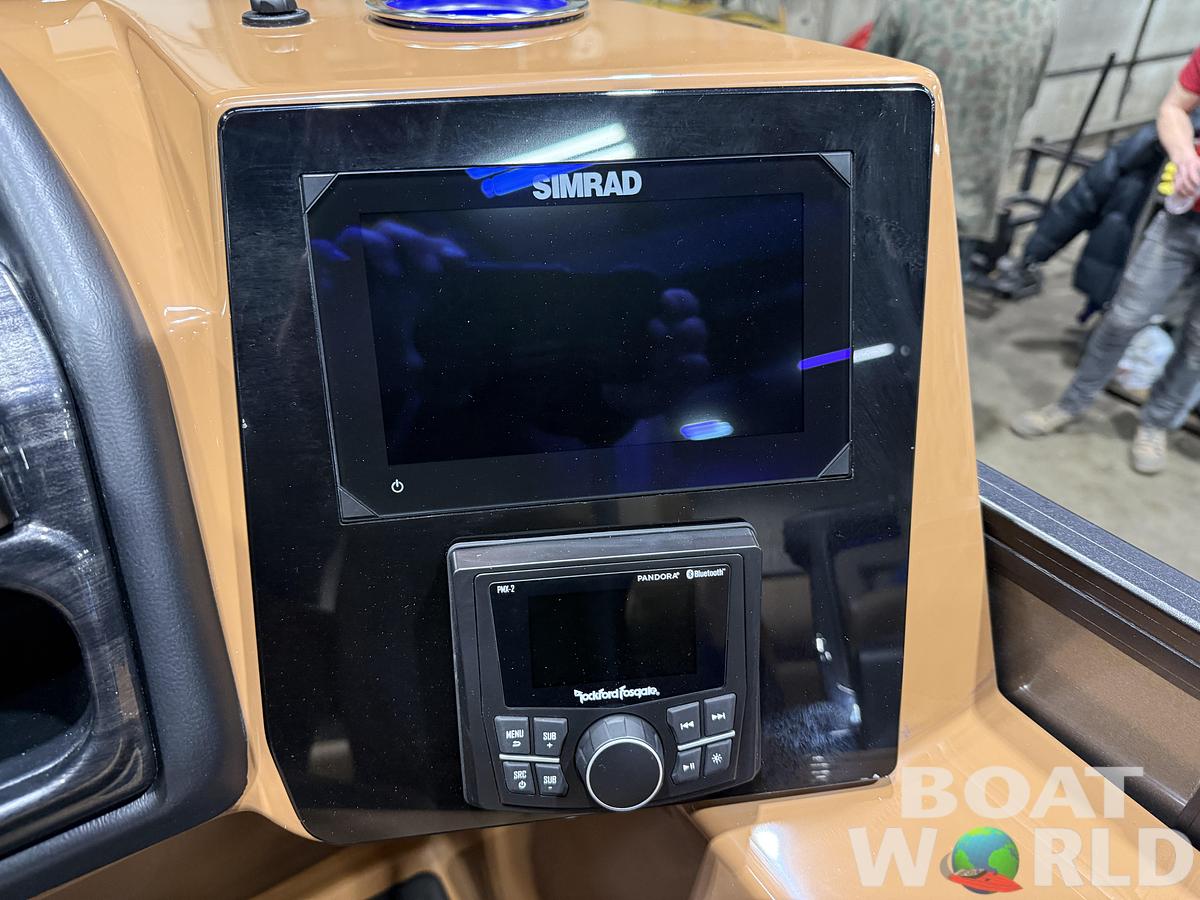 2026 Bentley Elite 223 Admiral Quad Lounge Tritoon $63995