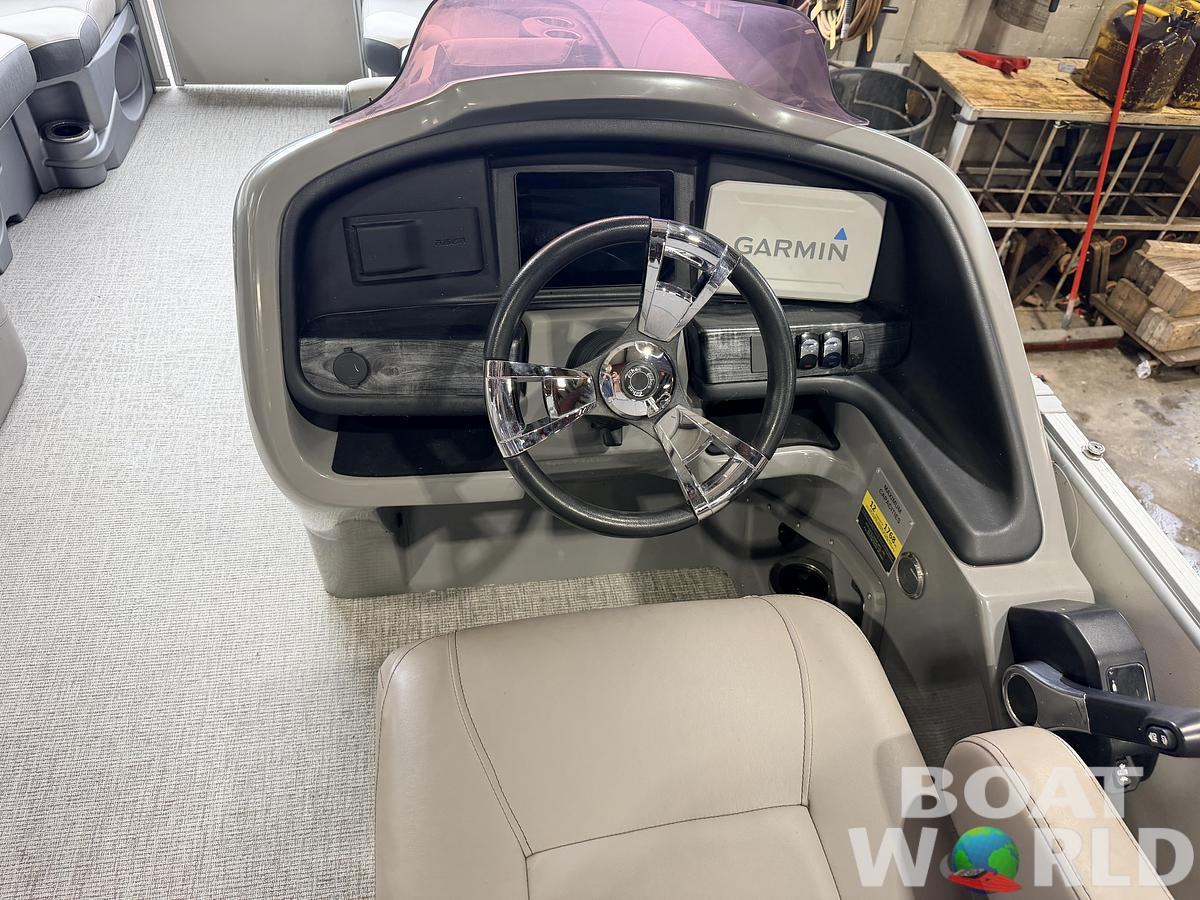 Used 2022 Tahoe Pontoons Cascade 2385 Quad Lounge Tritoon & 200HP Honda 4Stroke -$49,995