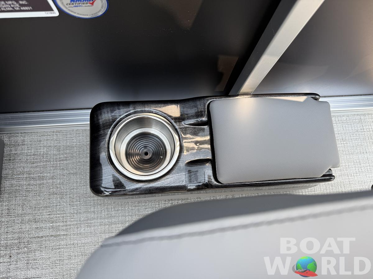 2026 Tahoe Pontoons Sport 2385 Rear Fish & Honda 4-Stroke EFI