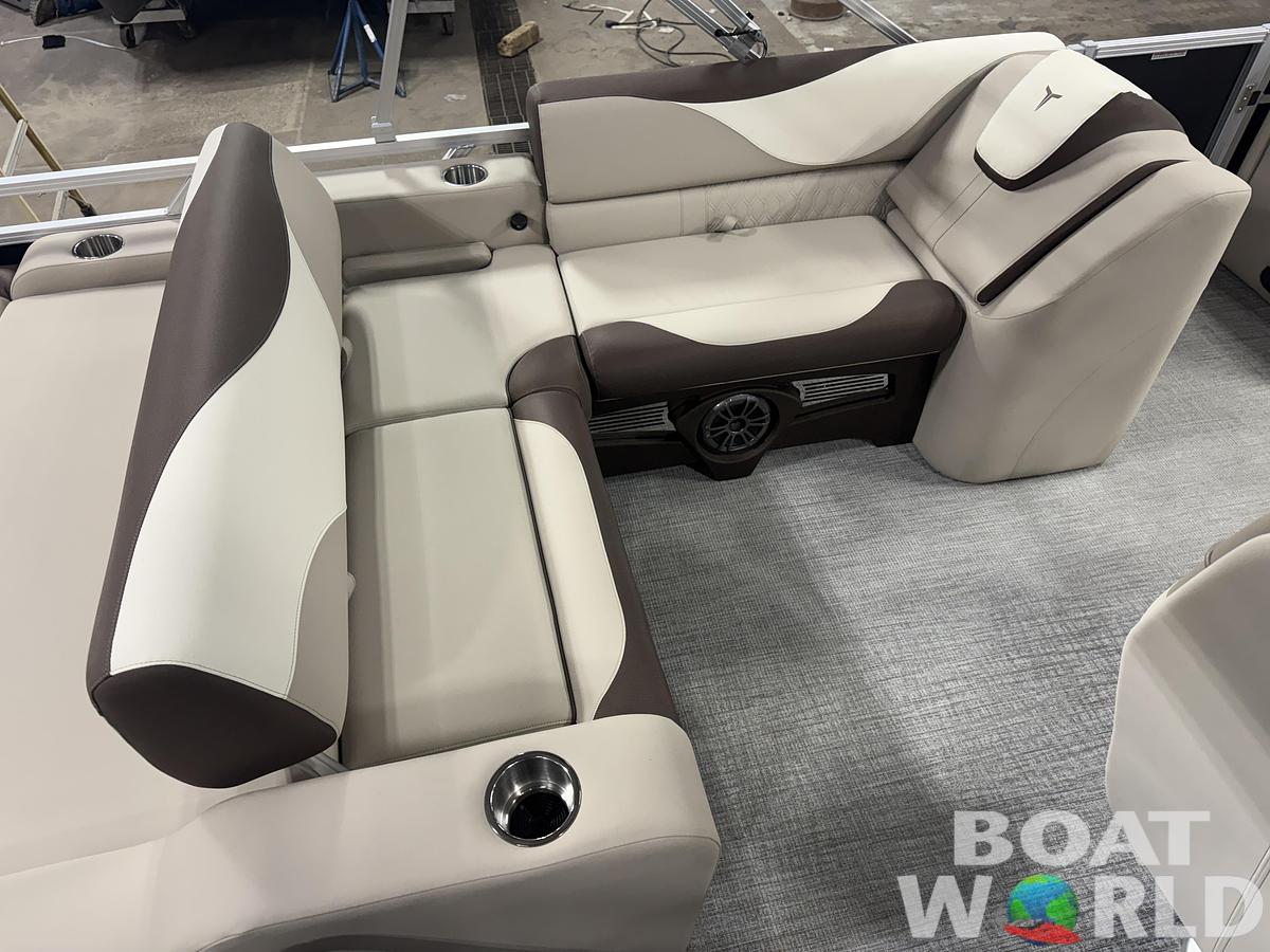 2026 Tahoe Pontoons LTZ 2385 Swingback (VRB) 