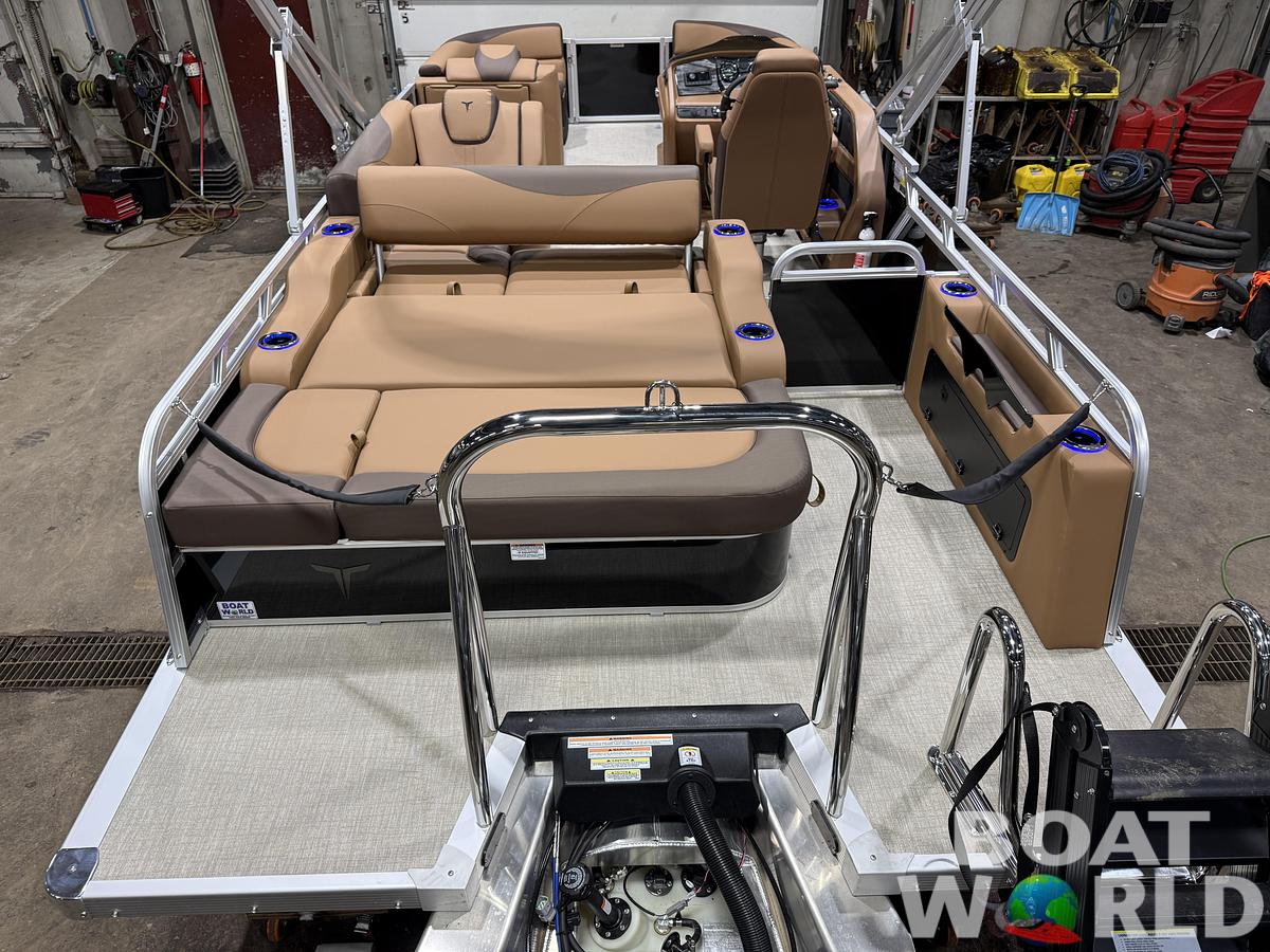 2026 Tahoe LTZ VRB Swingback Tritoon & Honda $51995