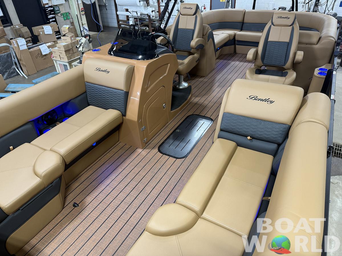 2026 Bentley Pontoons Elite 223 Admiral Quad Lounge Tritoon
