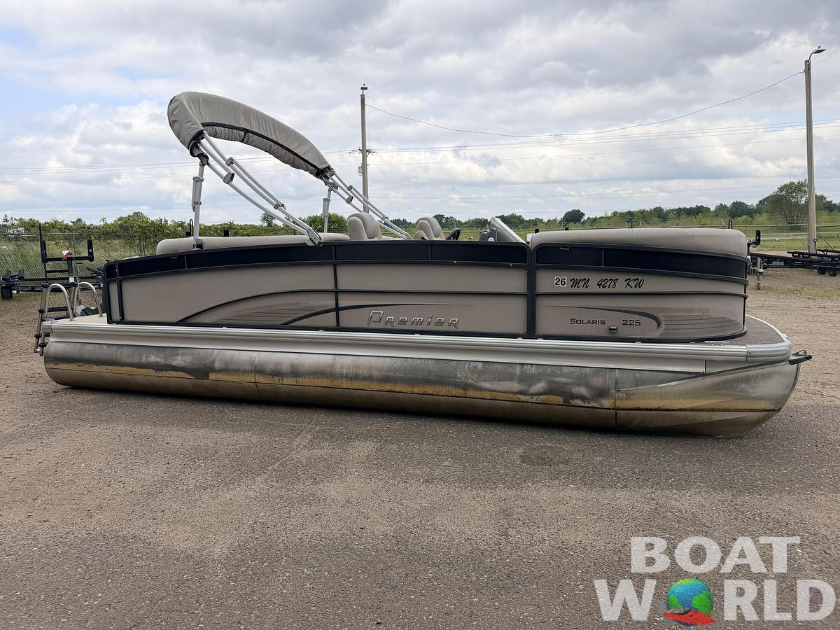 Used 2012 Premier 225 Solaris & 50HP Yamaha 4Stroke -$19,995