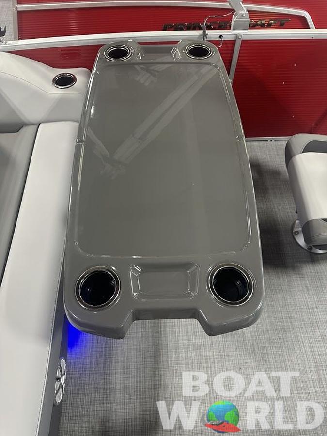 2025 Princecraft Vectra 23 RL SS Swingback Pontoon & Mercury 4-Stroke EFI