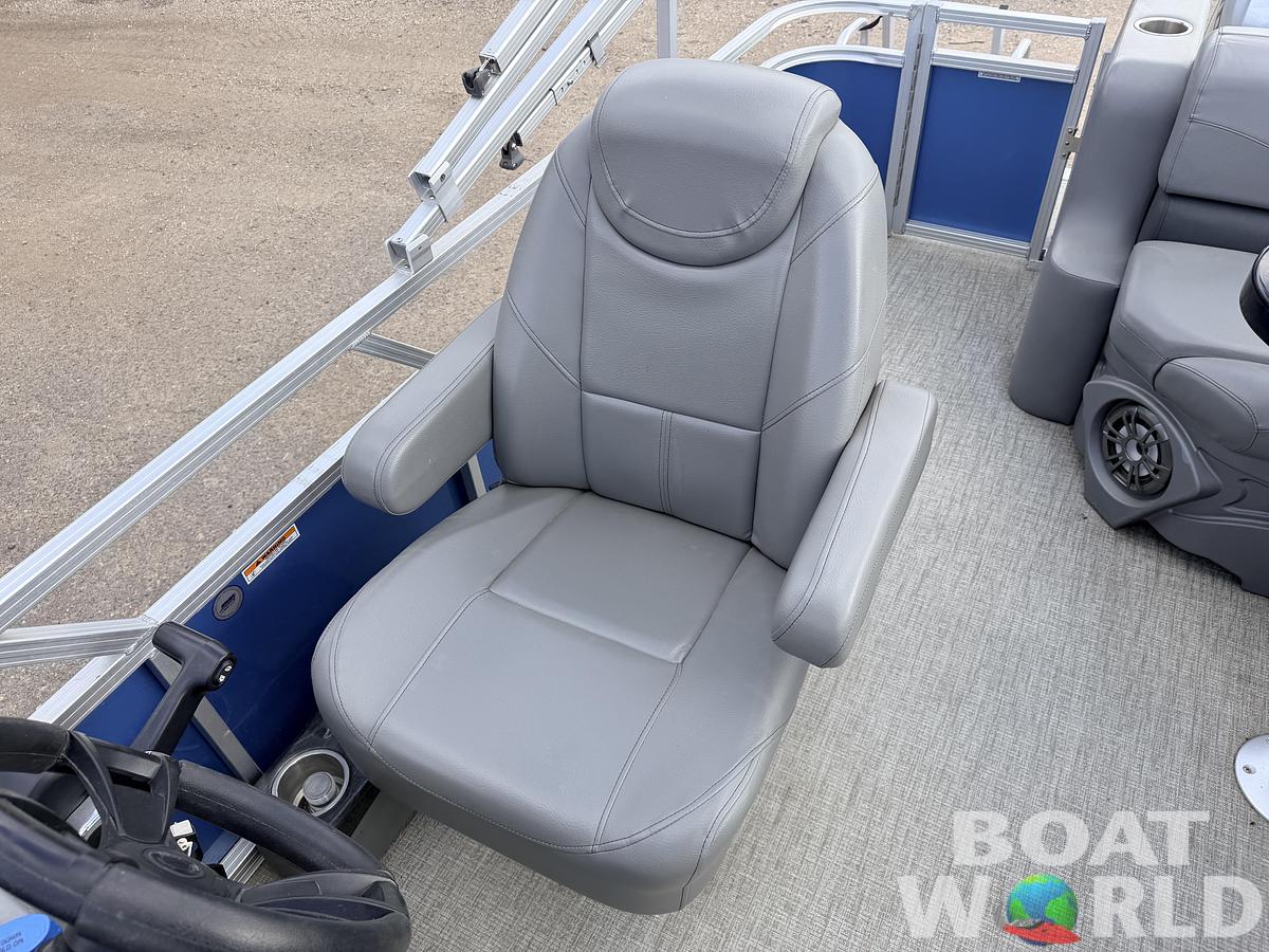 Used 2022 Tahoe Sport 2080 CRB & 100HP Honda 4Stroke -$29,995