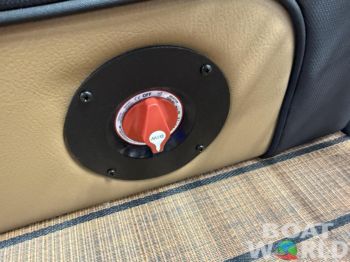 2026 Bentley Elite 223 Admiral Quad Lounge Tritoon $63995