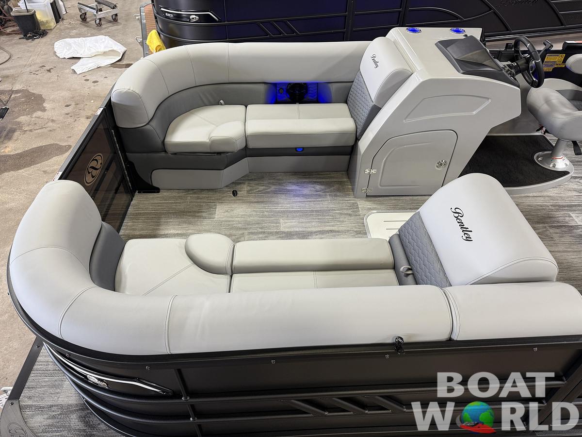 2026 Bentley Pontoons Elite 223 Swingback Tritoon