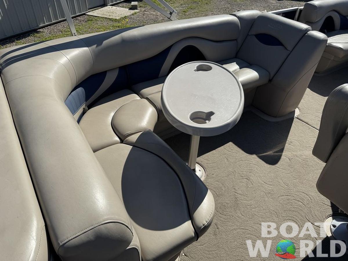 Used 2016 Sylvan 820 Cruise Pontoon