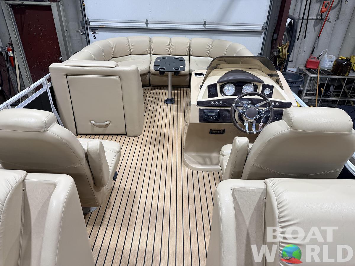 Used 2015 Harris 220 Solstice Pontoon